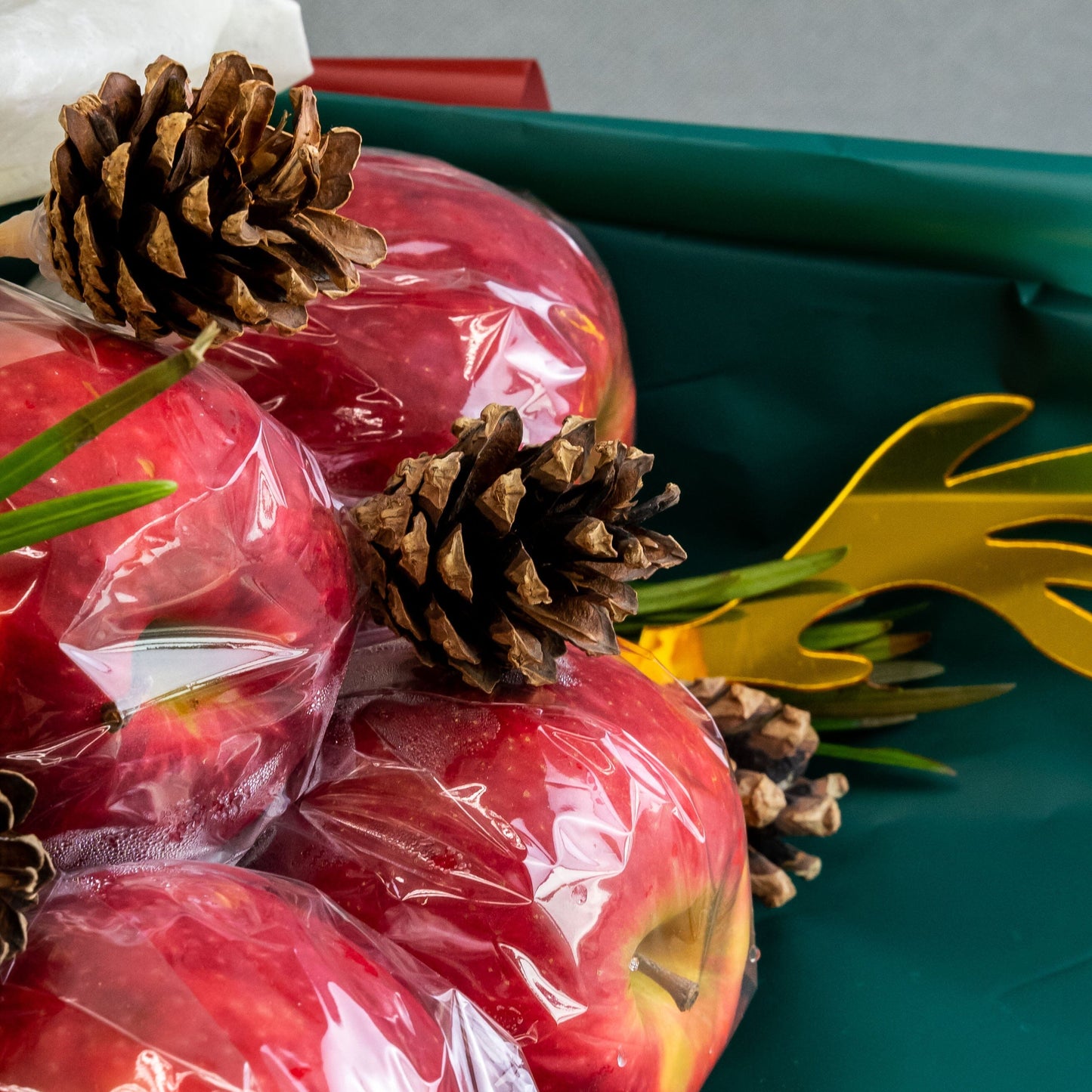 Christmas Apple Bouquet